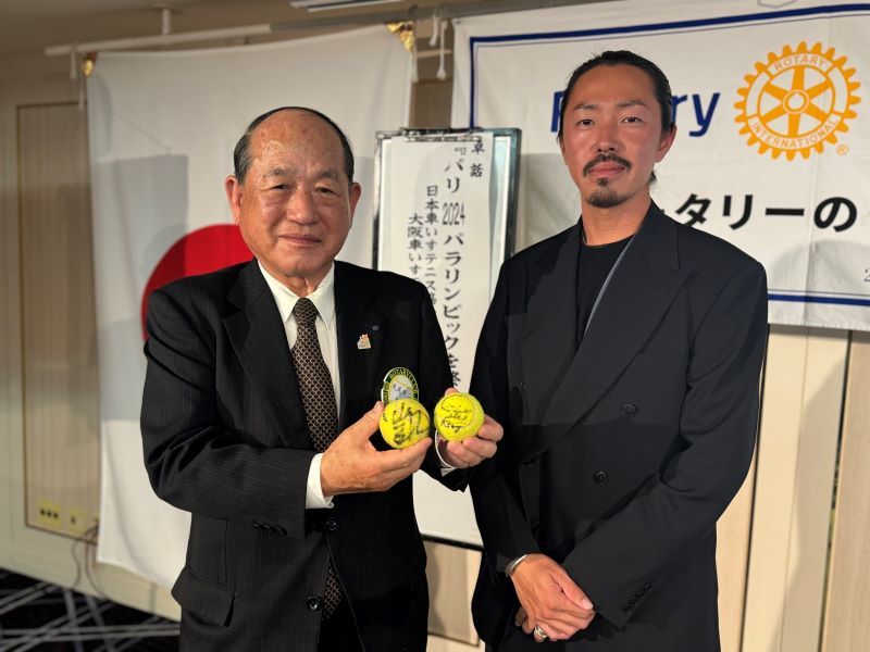 大阪御堂筋本町RC例会  本日の卓話者は日本車いすテニス協会コー