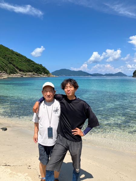 上五島町のリゾートホテルで調理師として働く、我が最愛の孫、翔真１