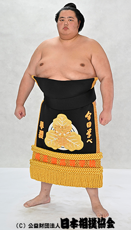 大関　琴櫻  パリ大相撲公演で愁傷しました  先場所は負け越しで