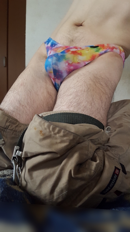 ズボン脱ぎかけのPants見せ・・
