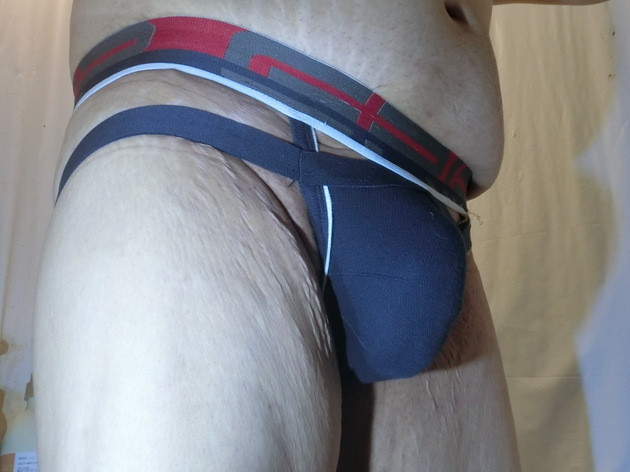 C-iN2のジョックストラップです。スポーティではないです。