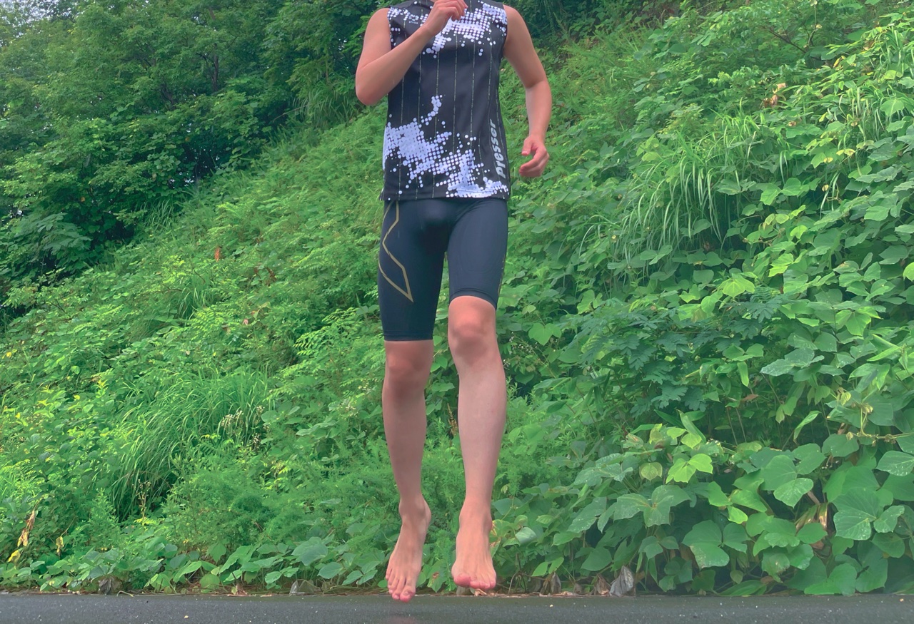 走ることに集中しますのでランニング時に勃起する事は先ずないですね