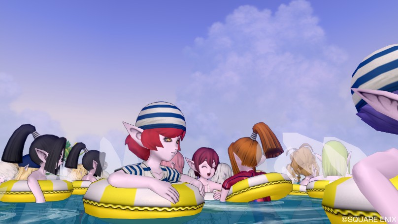海だー泳ぐぞー＾＾  今年は遂に浮き輪も！ ジャンプボタンでクル