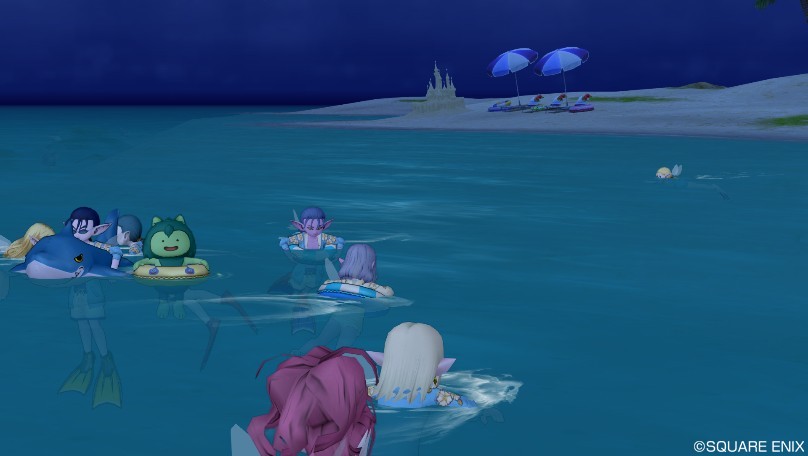 お次は浮き輪でぷかぷかパタプラくんの所へ！