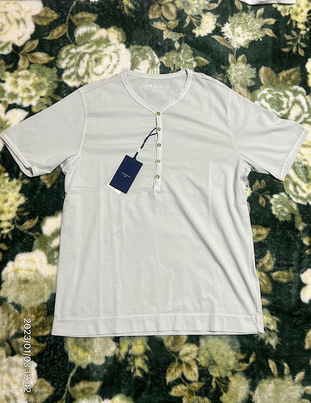 CIRCOLO 定価15,000円 ルーマニア製の服は初めてかな