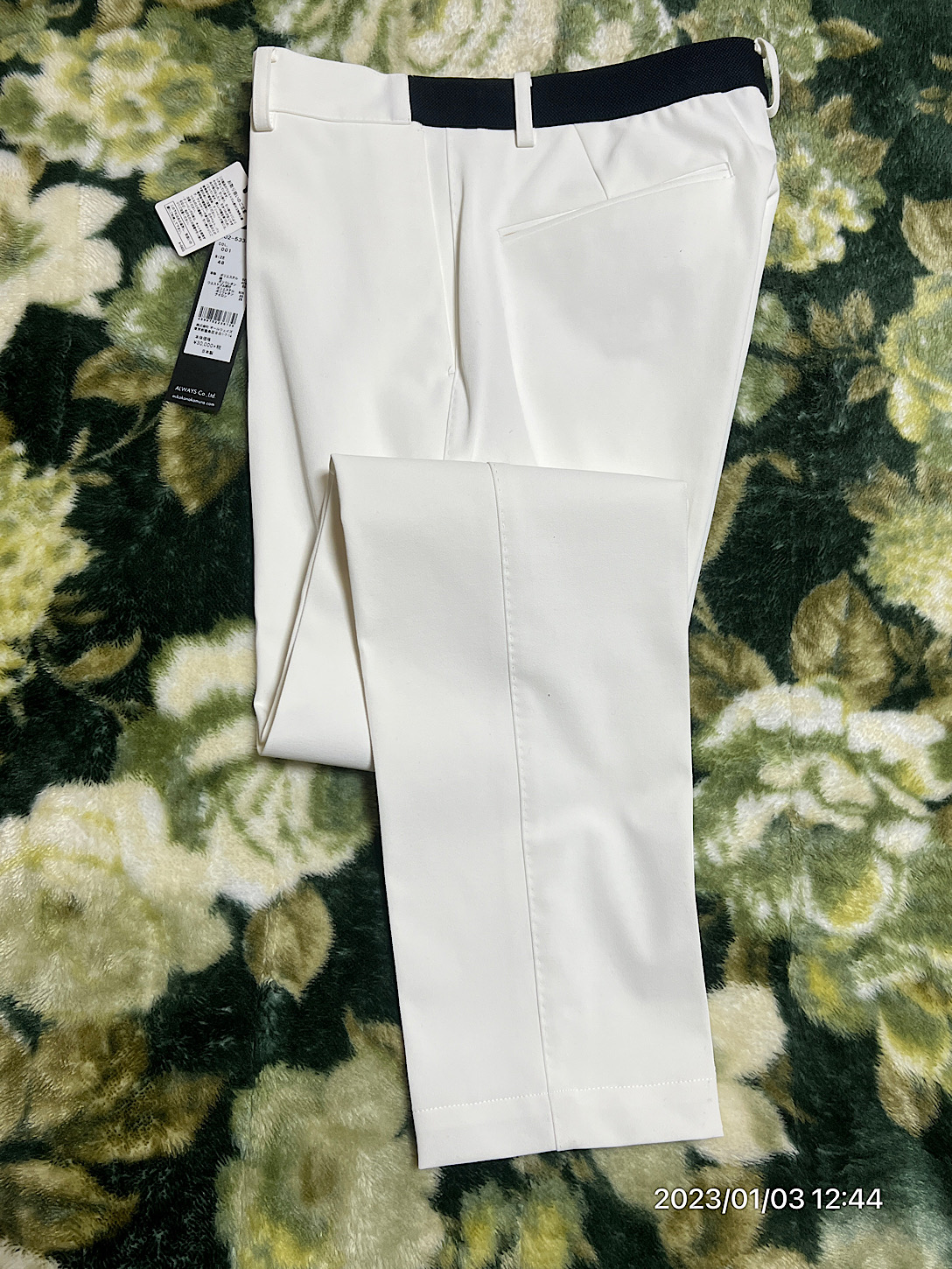 NUMBER M  定価30,000円 ウエストゴムに特化したブ