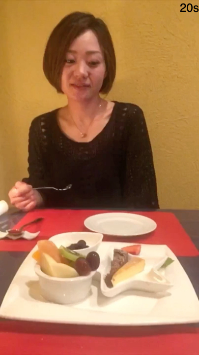 あやちょみたいなババアには男子大学生の乱交だ