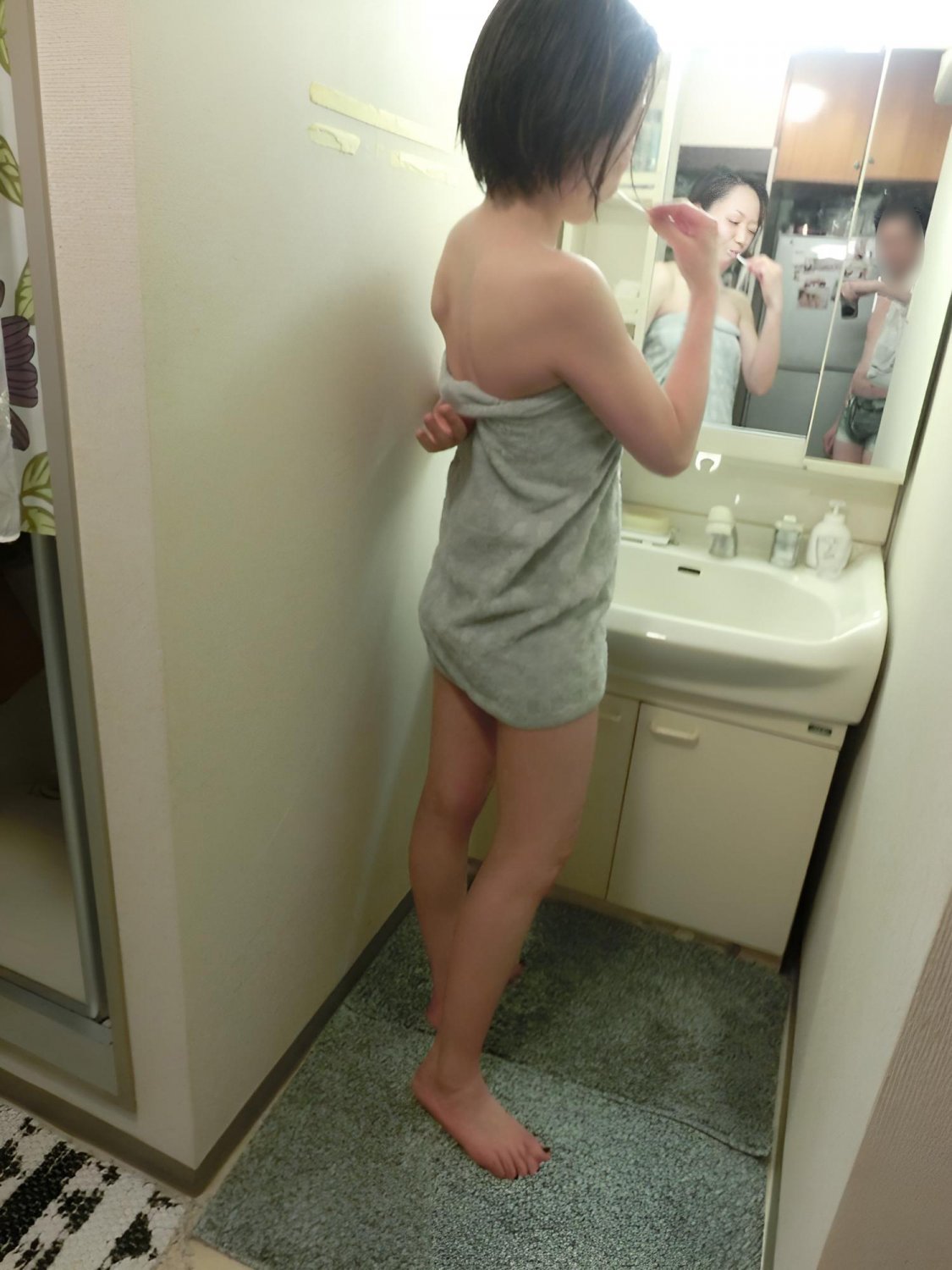 あやさん  この人もそうなんですが彼女や奥さんあるいは パートナ
