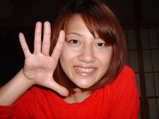 スWEEトさん野外露出好きだと輪姦大好きなんだね 美乳だね