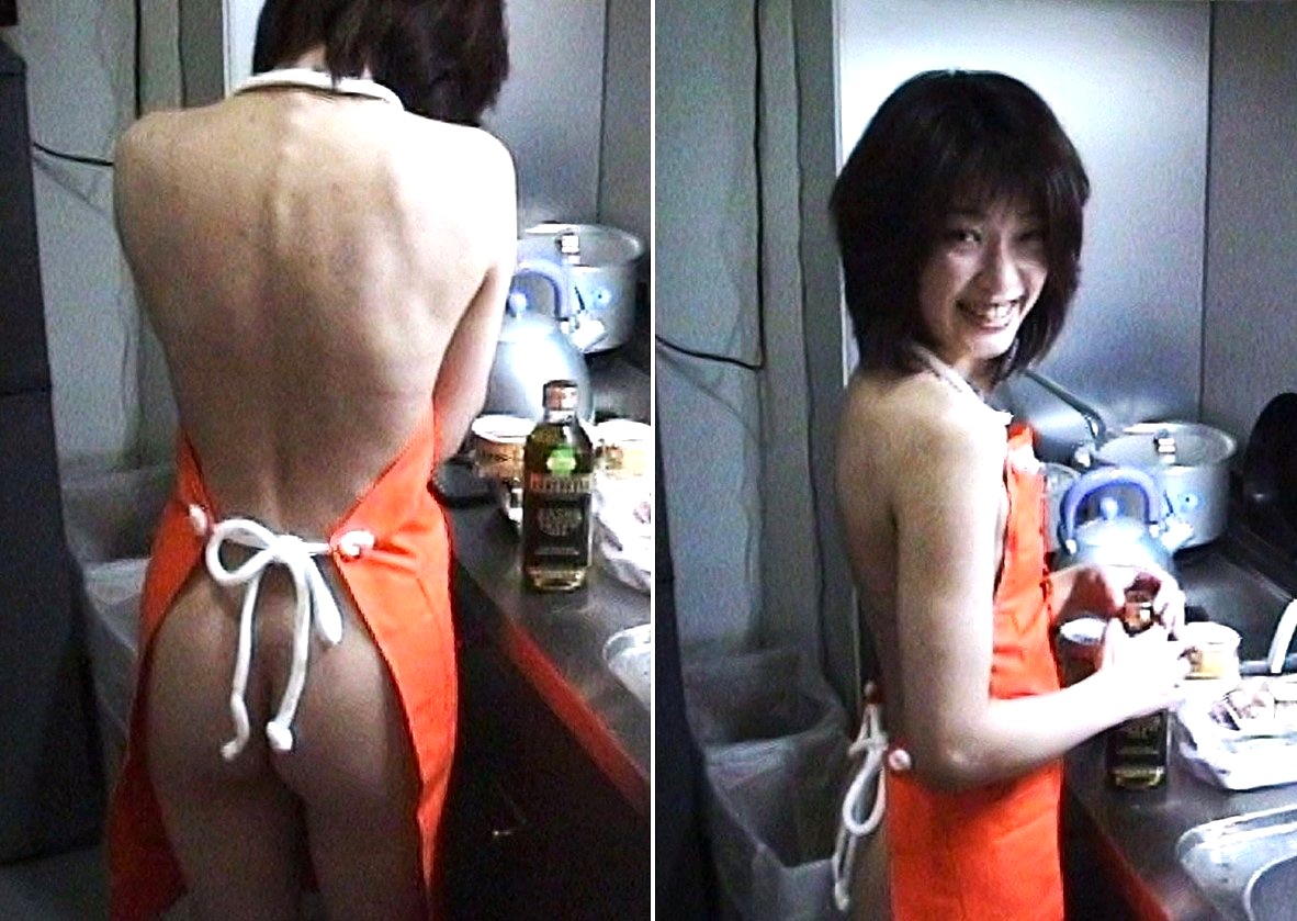 キッチンに立つ「珠乃」さん