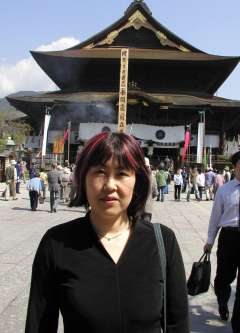 淫乱まゆみさん 善光寺なんでしょうね