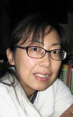 近所のおばさん香織です