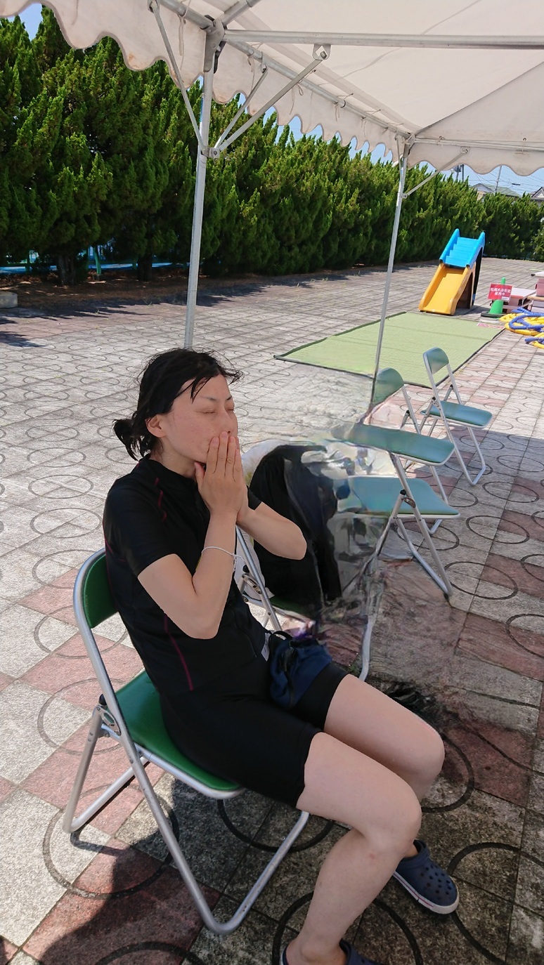 水着？