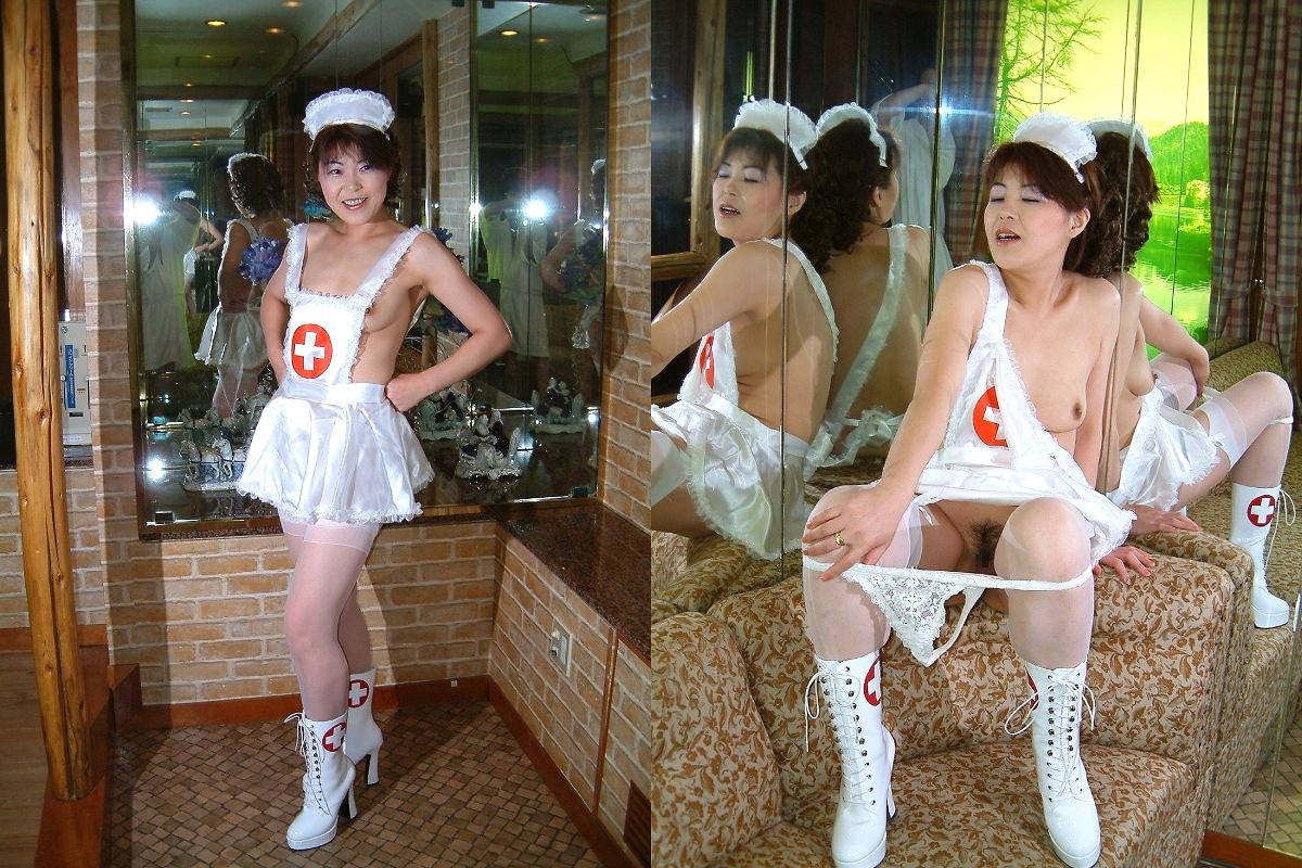 ナースコスプレを楽しむ「まゆみ」さん。