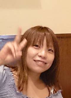 理沙がサイトのトップ画になって嬉しい！記念に一枚！