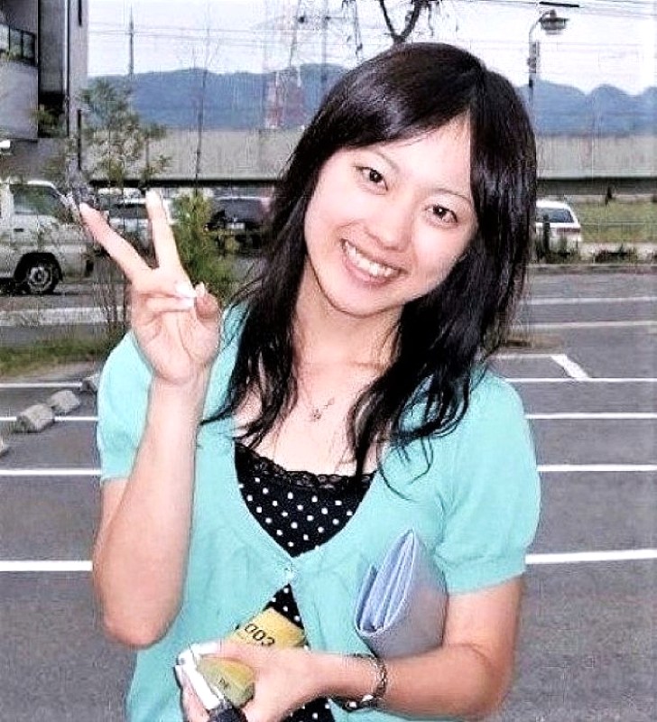 名前通り聡明な方です。同志社を卒業して  司法試験に合格し、検事