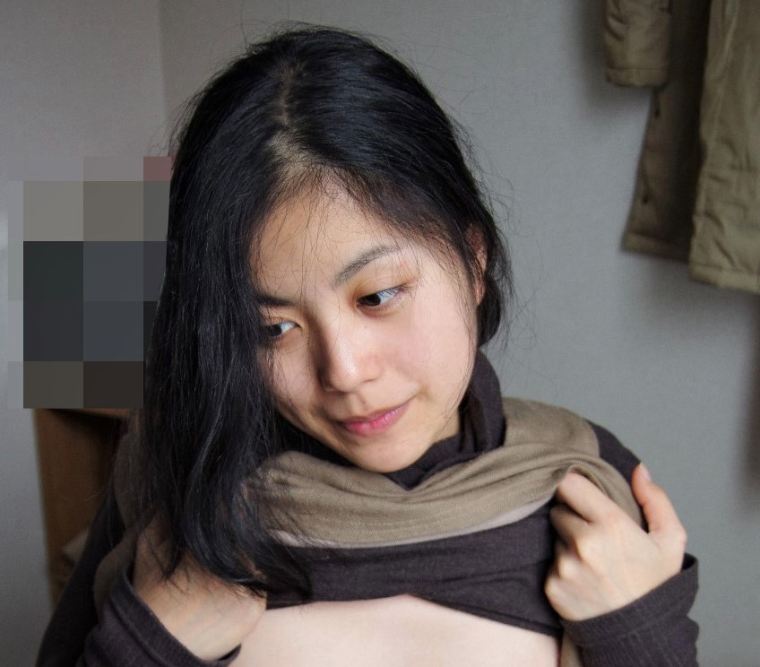 可愛い顔して大胆露出で人気の「すーちゃん」