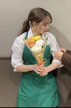 ＞＞80 見える人には見える 自分はその田すら見えない  この子