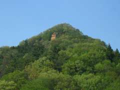 震災前、内郷白水町の山で「ライオン岩」と呼ばれていた山があったこ