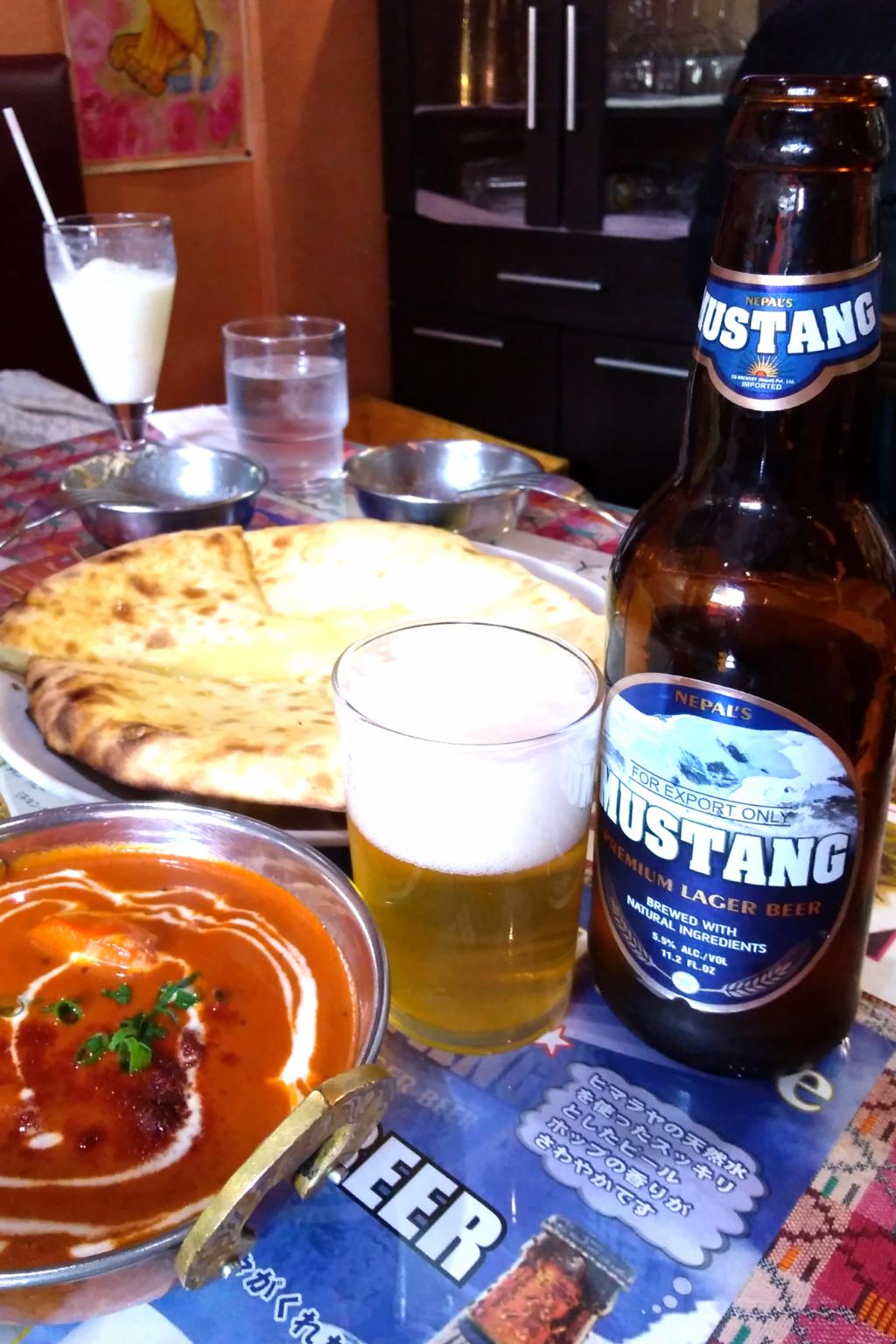昨日は海外ビールざんまいだったのに、今日もインドカレーでネパール