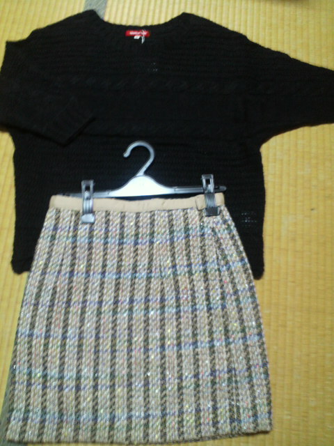 黒ニット＆スカート