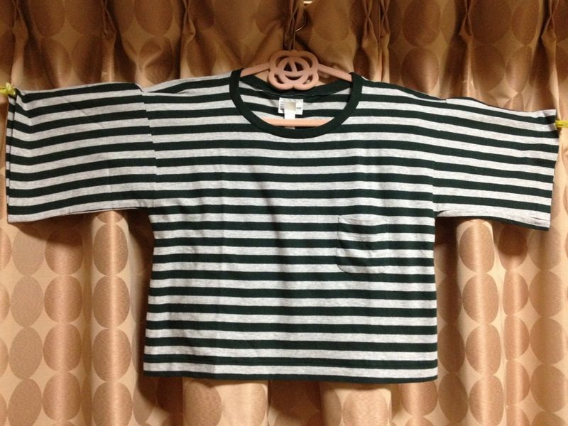 ○グレー×深緑　ショート丈ビッグTシャツ　日本製　8400 夏に