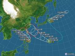 ９時、日本雄遥か南にマリアナ諸島の海上で熱帯低気圧が発達し台風１