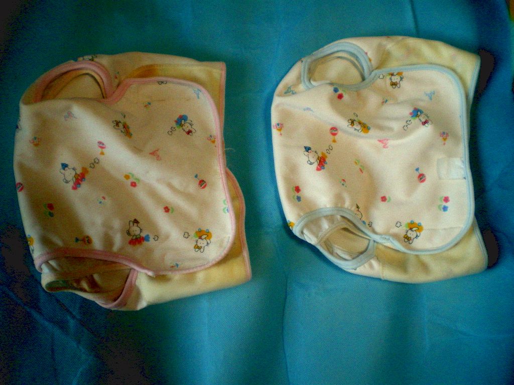 ニポック３６ケ月おむつカバー　 これはかなり大きくできています