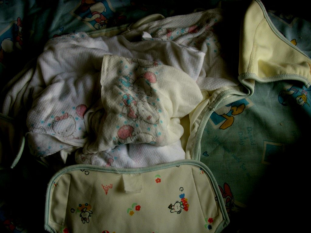 私のお漏らししたおむつ おしっこくさい