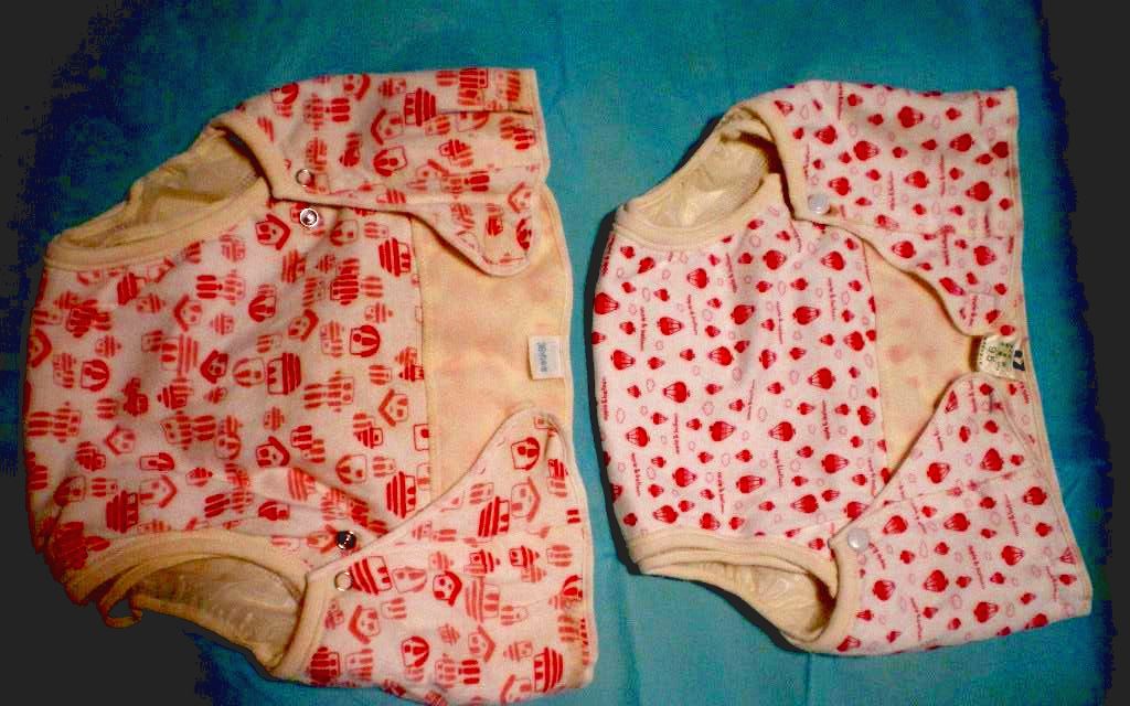 フットマーくのおむつカバー　 小柄な人なら使えます