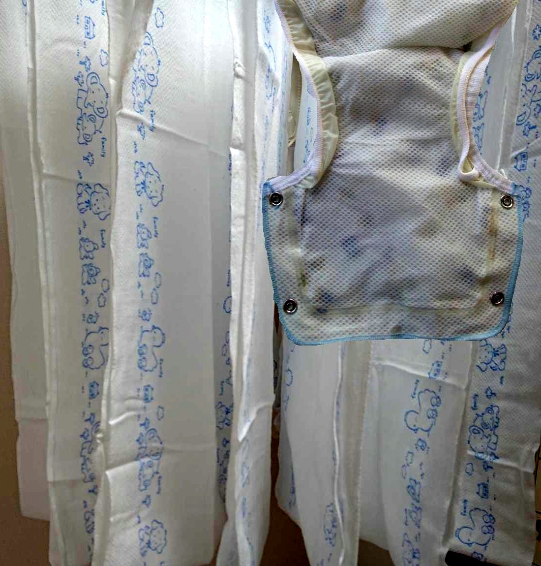 おねしょおむつ干してます