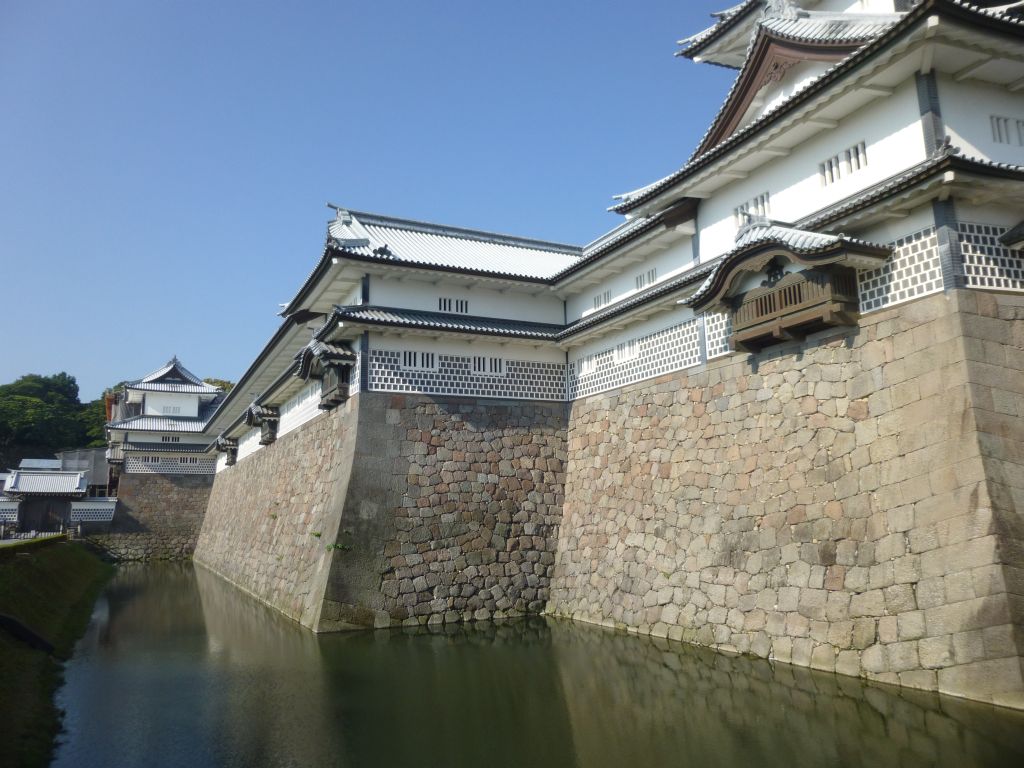 石川県のお城巡りをしてきました  まずは金沢城到着