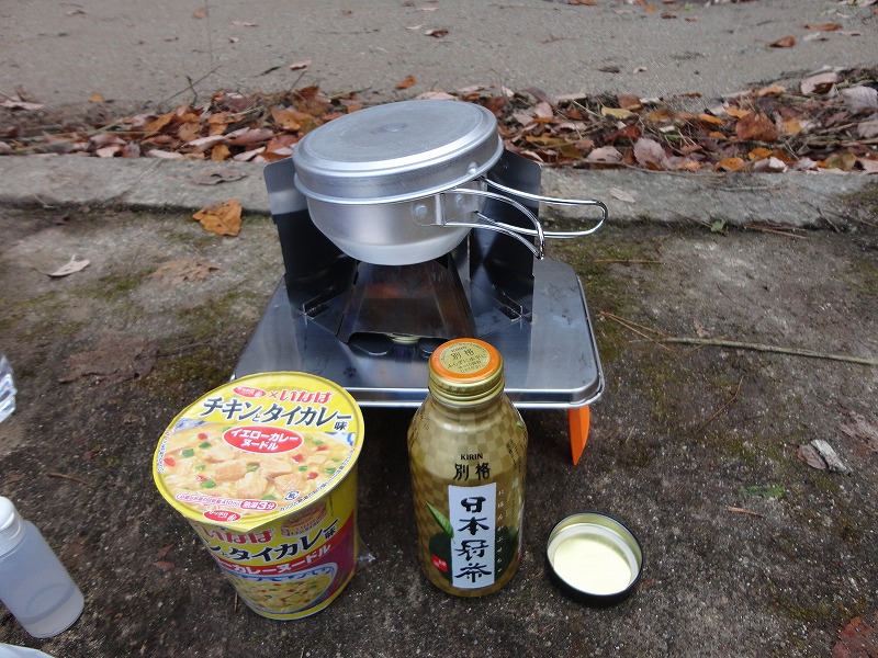 富士山シエラではお湯が足りないので、手持ちのグッヅをいろいろ物色