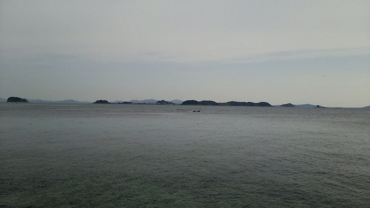 篠島が見えます。