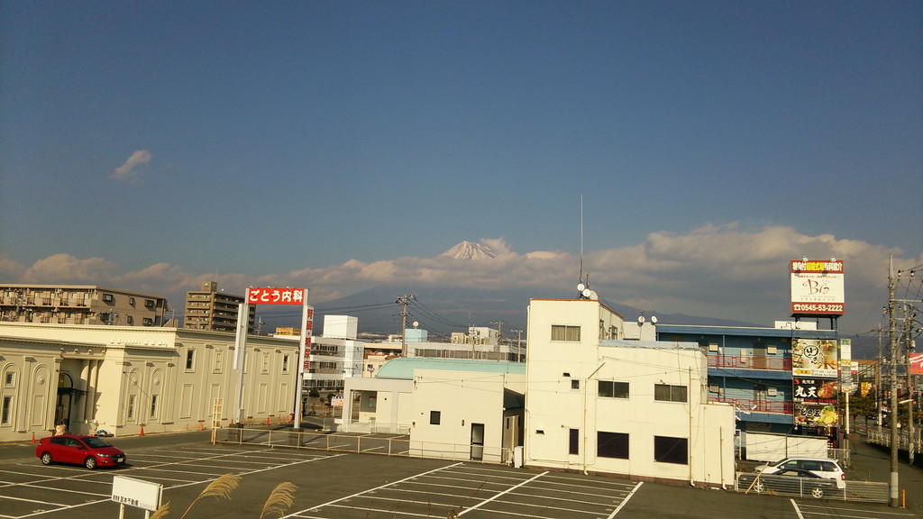 富士山を見に適当に走ってから帰りました。
