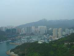 オーシャンパークから眺めてるの香港の一部、「香港仔」というところ