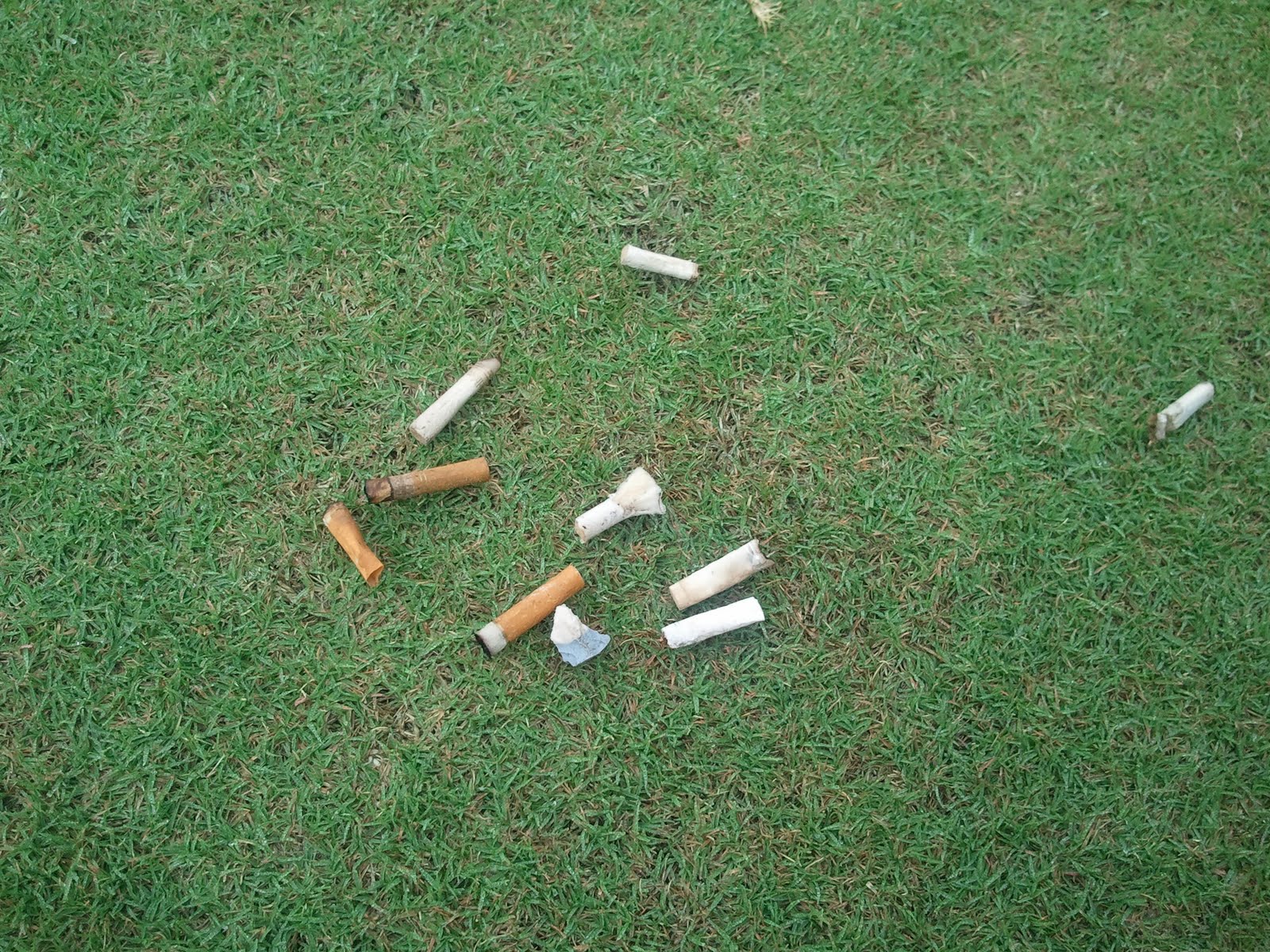 それにしても、ゴルフ場でのタバコのマナーの悪さにはガッカリします