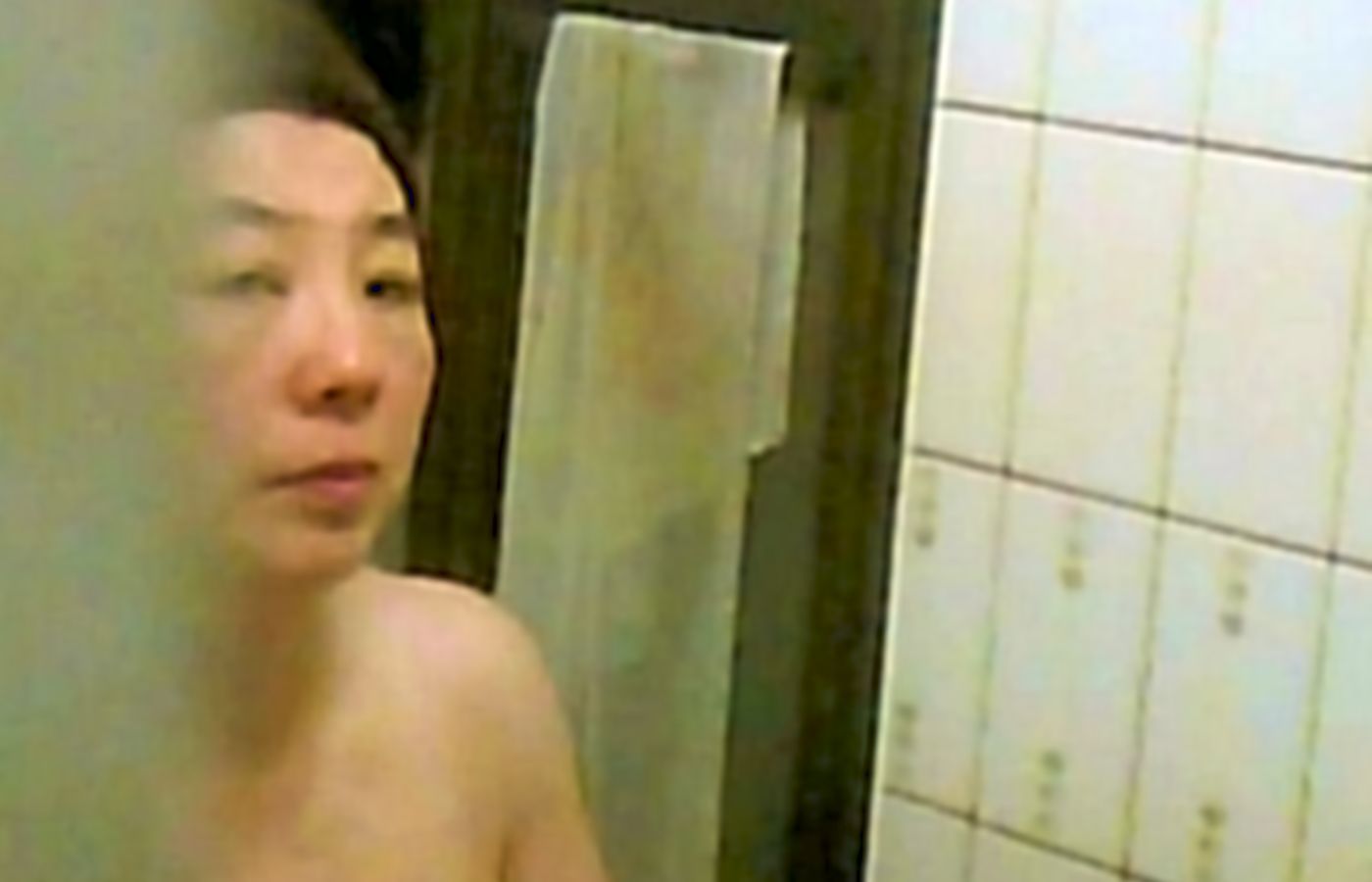 入浴盗撮…浴室内の巻