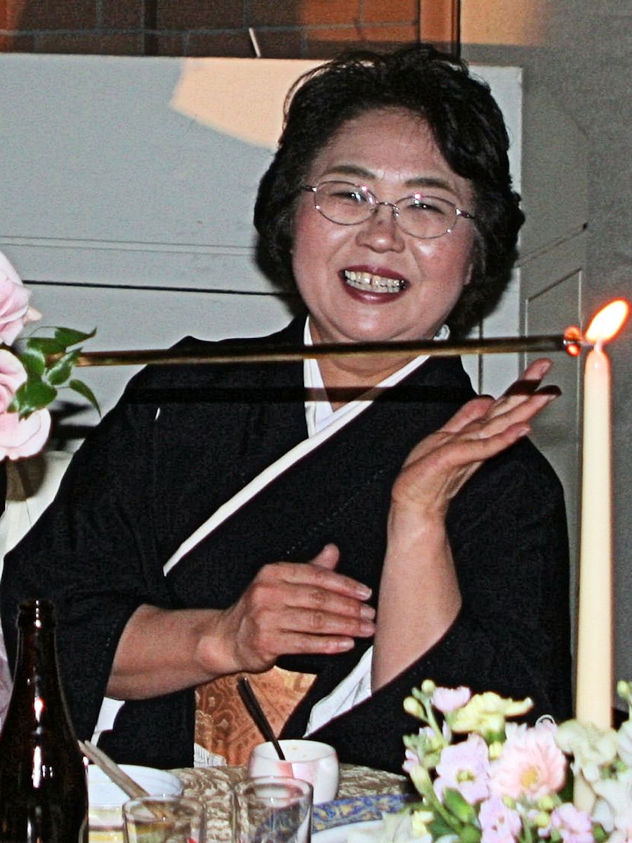 モデルはX1の奥様。  平成末期、30年ほど経過した姿