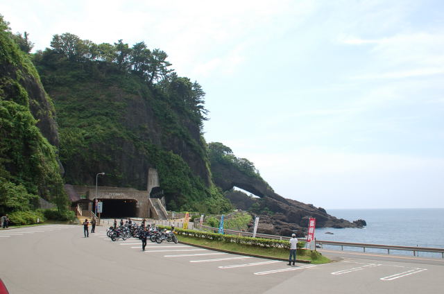 福井を後にして、敦賀まで海岸沿いを快走。