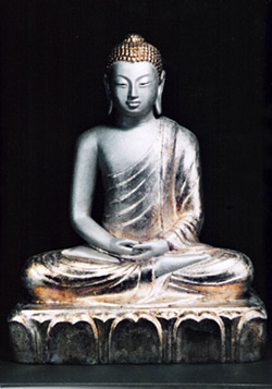 若き皇帝は座禅の仏教ばかりして生活している 涅槃でどこまで神にな