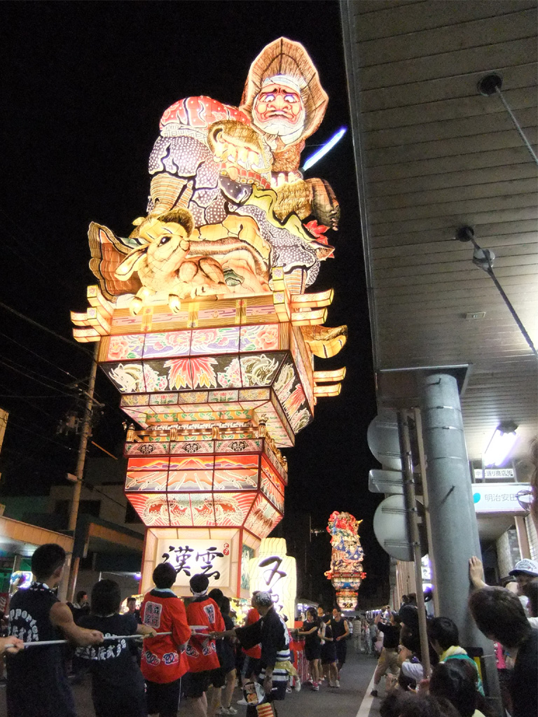 2010北東北夏祭り見物行脚⑨  ８月８日、五所川原に行きました